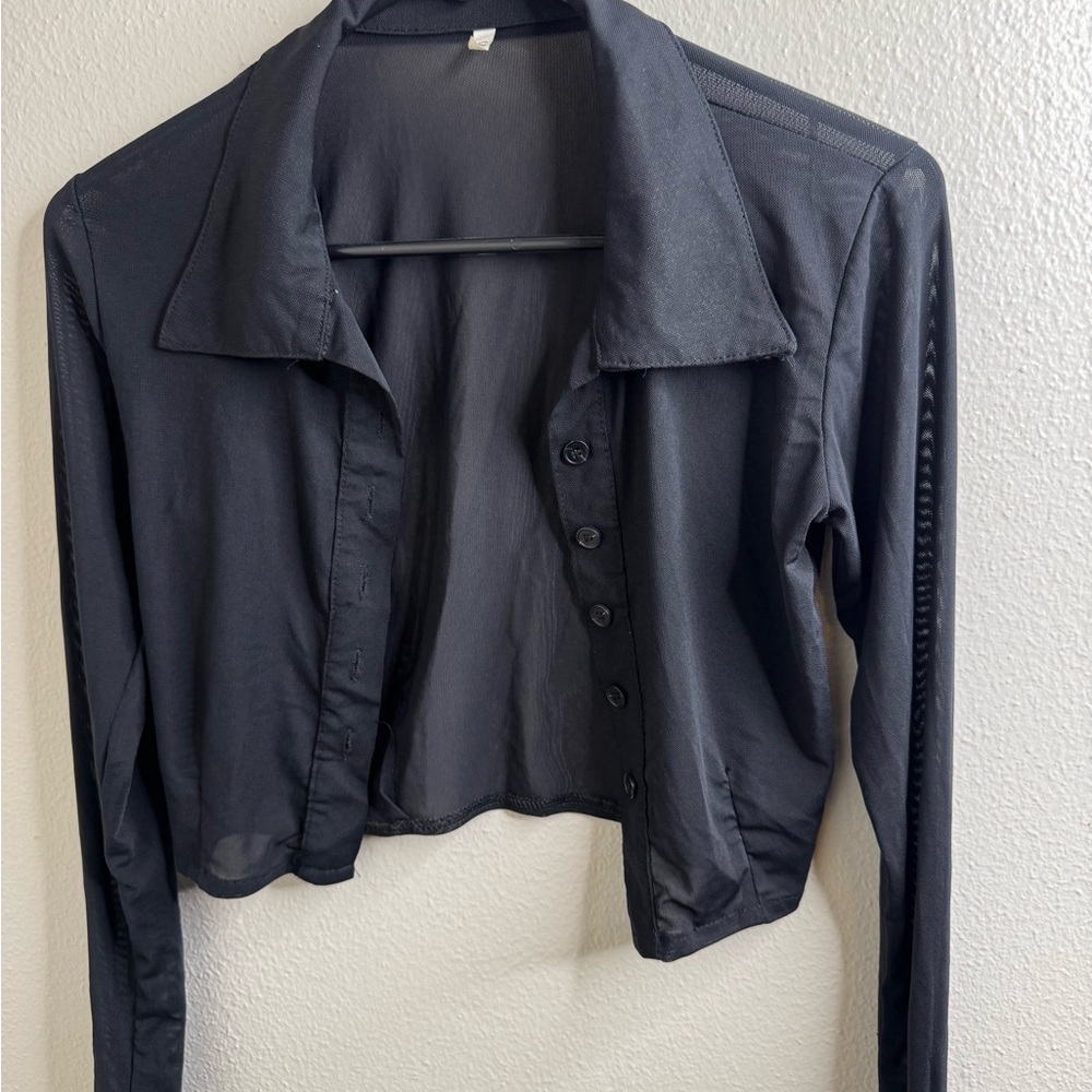 Just USA Black Sheer Button-Front Crop Shirt